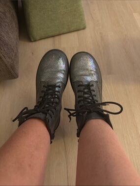 Dr. Martens Women's Iridescent Black Lace-Up Ankle Boots
